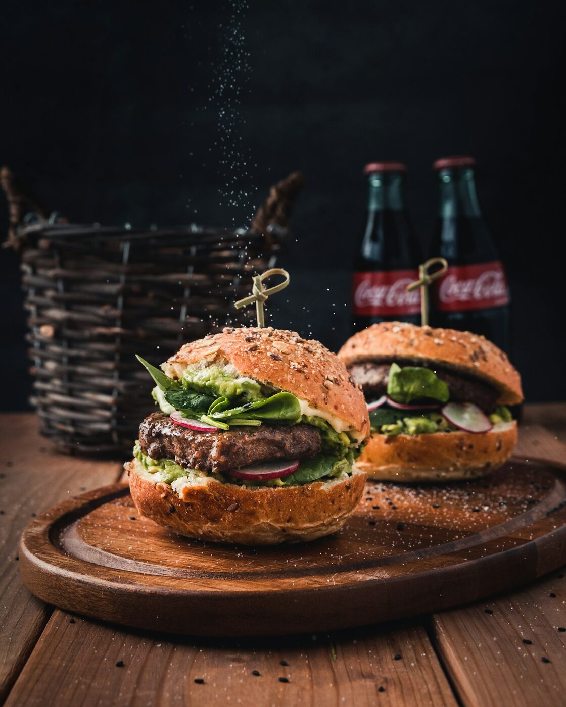 Burger az asztalon